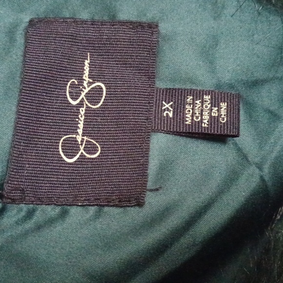 Jessica Simpson  fuzzy  vest - Picture 5 of 12